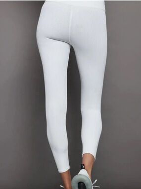 🦄 Sale! Carbon38 The Ribbed 7/8 Crisp White Leggings Size S